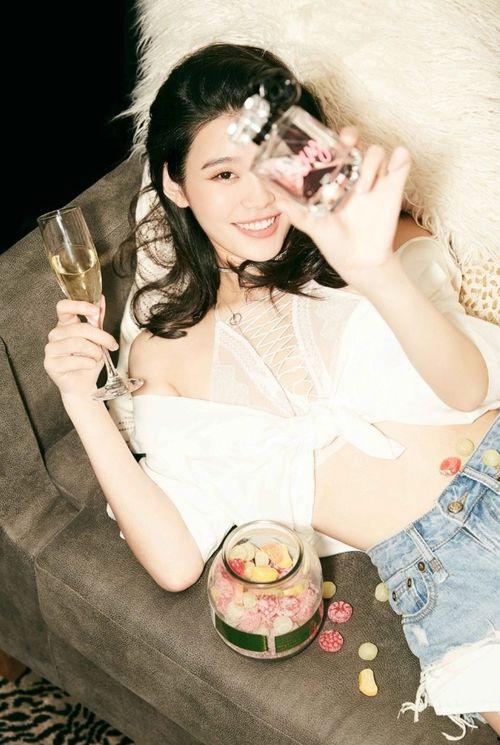 吃瓜娱乐圈奚梦瑶是谁啊,娱乐圈的时尚宠儿与话题女王 第2张 吃瓜娱乐圈奚梦瑶是谁啊,娱乐圈的时尚宠儿与话题女王 第2张